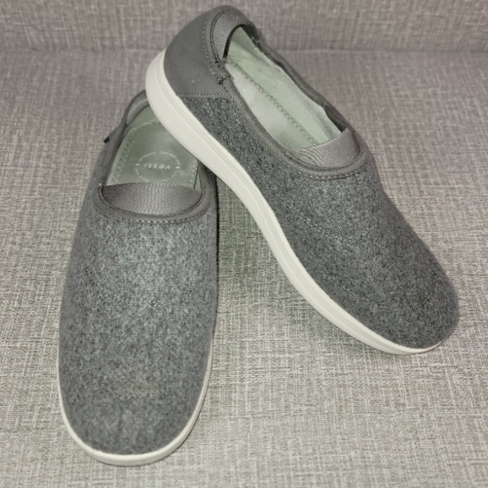 Vessi Sunday Gray Wool Slip On Sneakers Women's Size 10 Shoes Slippers